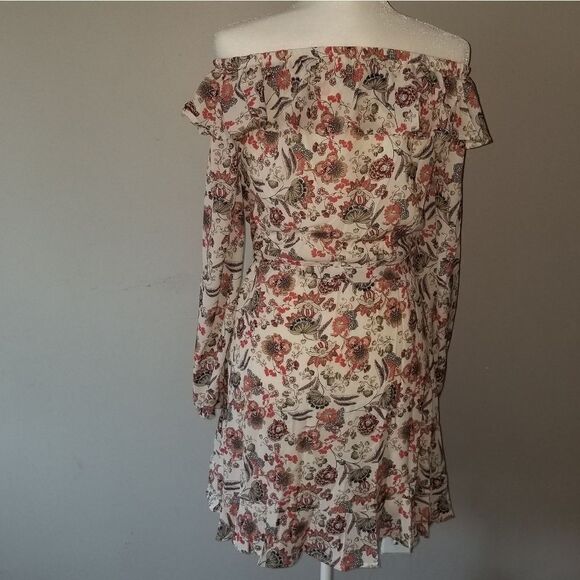 Esley floral off the shoulder dress - Picture 2 of 11